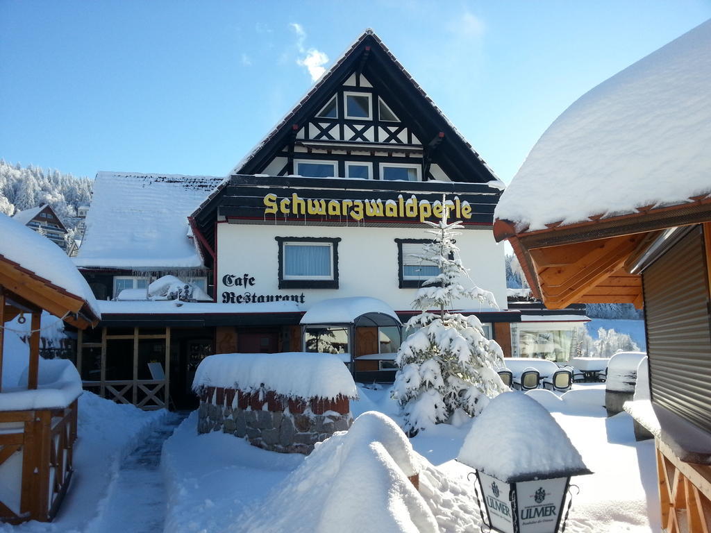 Hotel-Berggasthof Schwarzwaldperle Sasbachwalden Ngoại thất bức ảnh