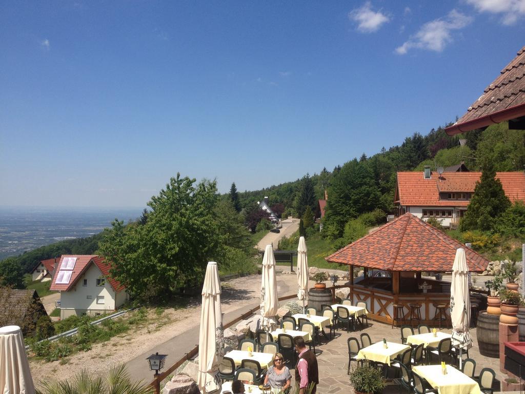 Hotel-Berggasthof Schwarzwaldperle Sasbachwalden Ngoại thất bức ảnh