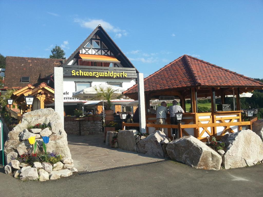 Hotel-Berggasthof Schwarzwaldperle Sasbachwalden Ngoại thất bức ảnh