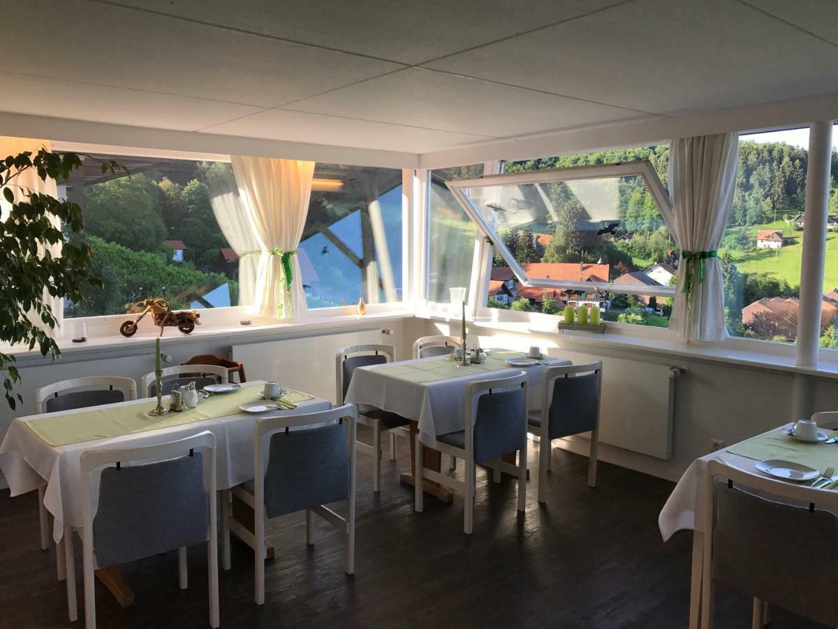 Hotel-Berggasthof Schwarzwaldperle Sasbachwalden Ngoại thất bức ảnh