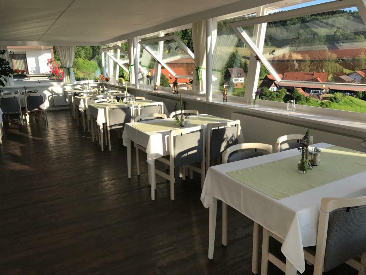 Hotel-Berggasthof Schwarzwaldperle Sasbachwalden Ngoại thất bức ảnh